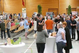 2025-5-19-OH-bia-Einwohnerversammlung-und-SP Betrieb in der Halle