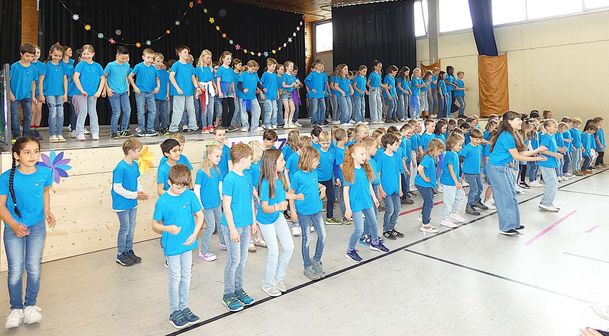 2025-5-5-BI-bia-Schulfest-und-Abschlusstanz 2