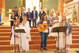 2025-5-7-OH-Simone Koch-Erstkommunion-IMG_1434