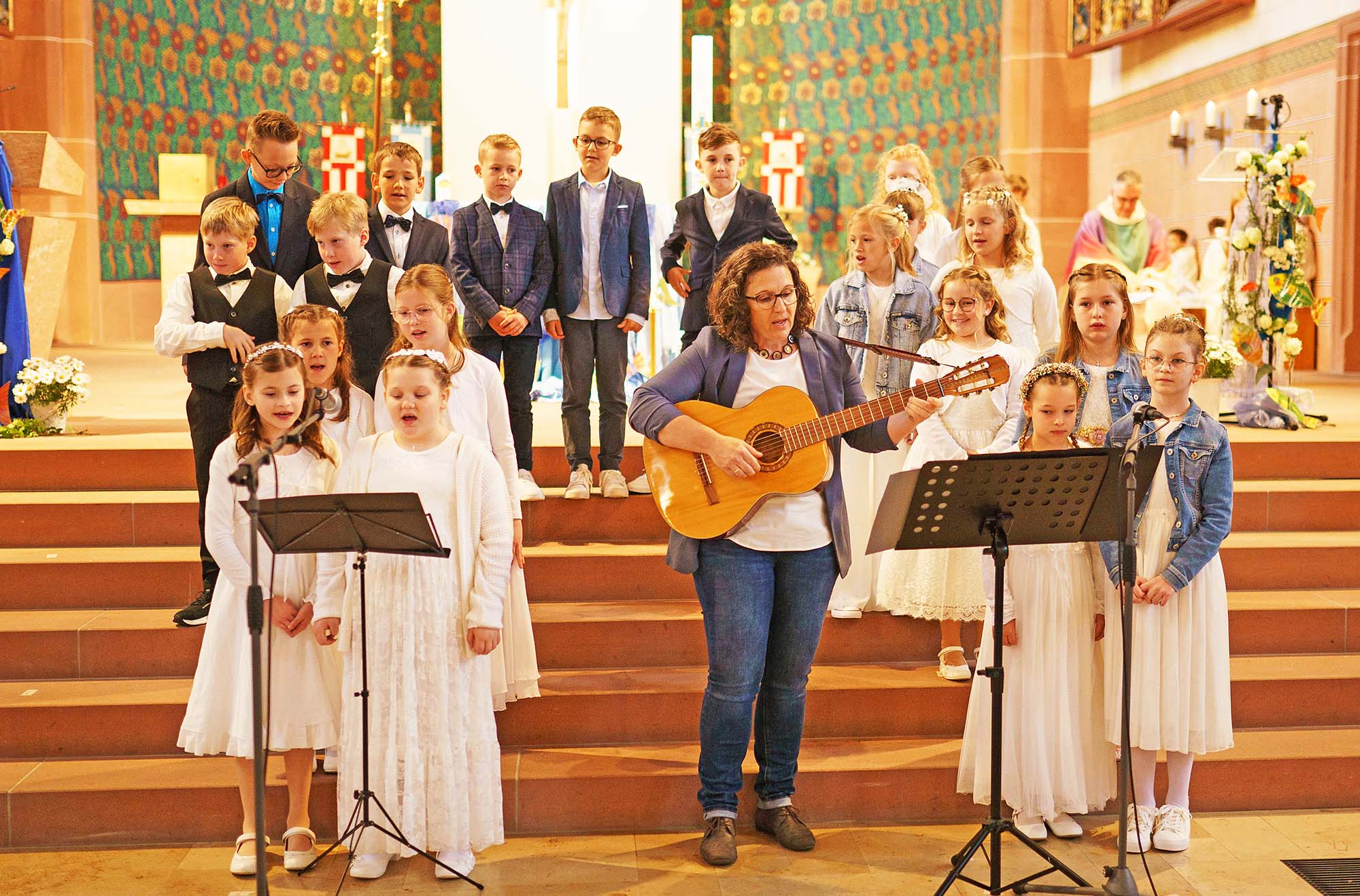 2025-5-7-OH-Simone Koch-Erstkommunion-IMG_1434