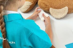 2025-6-10-BI-Svenja Lehmann-DRK Kindertag 94dbad6d-1184-4977-bcf2-23f54147f0ad