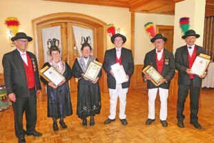 2025-6-20-OH-bia-Historische Bürgerwehr Oberharmersbach-Ehrungen 2025+SP weitere Geehrte