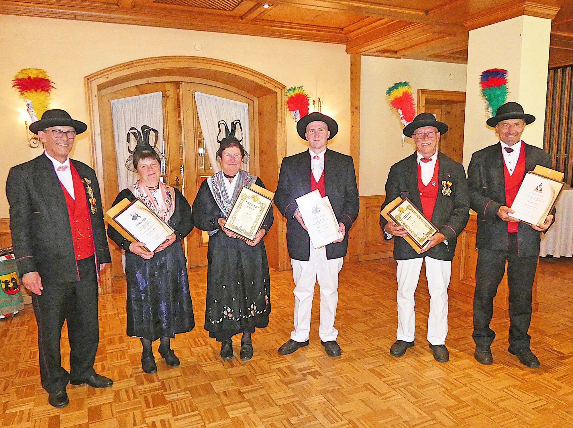 2025-6-20-OH-bia-Historische Bürgerwehr Oberharmersbach-Ehrungen 2025+SP weitere Geehrte