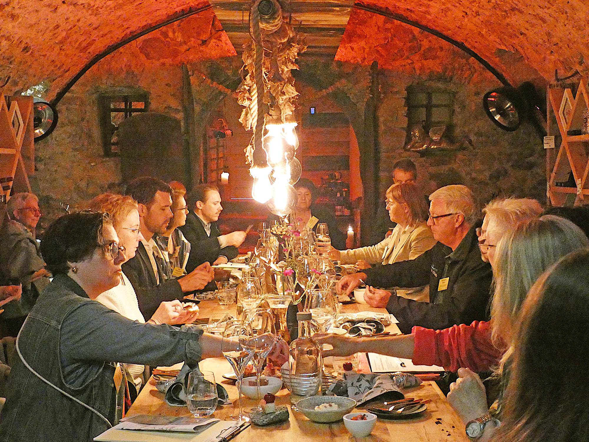 2025-6-4-BI-PB-bia-Prinzbach-Landesentscheid-und Weinkeller Gasthof Kreuz