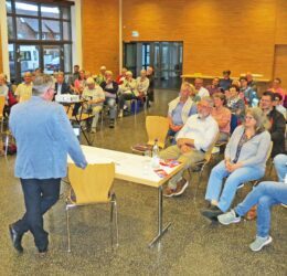 Gemeindeversammlung im Pfarrheim bespricht Start der Kirchengemeinde Kinzigtal