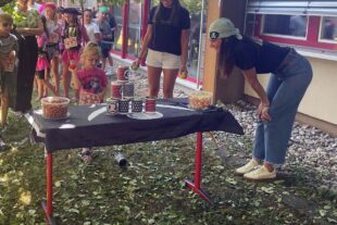 2025-7-11-ZE-UH-sp- Schulfest Grundschule Foto 5 Schulfest