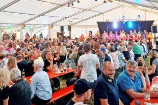 2025-7-23-BI-Stefan Witschel -Dorffest Biberach-Montag Festzelt