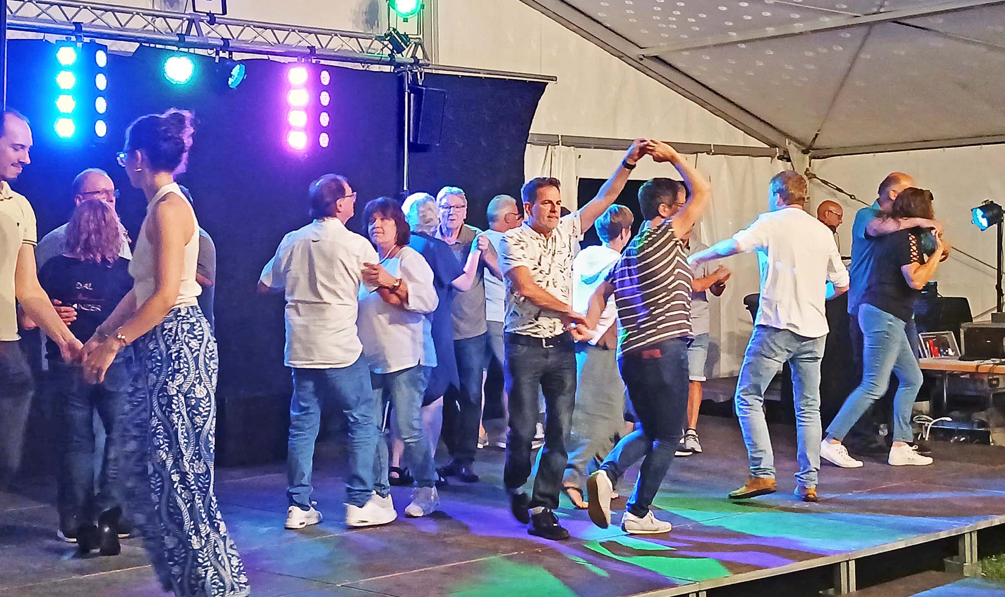 2025-7-23-BI-Stefan Witschel -Dorffest Biberach-Samstag Tanzabend