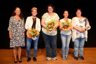 2025-8-1-NO-Herbert Vollmer-Schulentlassfeier-DSC_2457