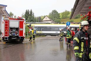 2025-8-1-OH-kal-Zug gegen Auto- Unfall-IMG_3678