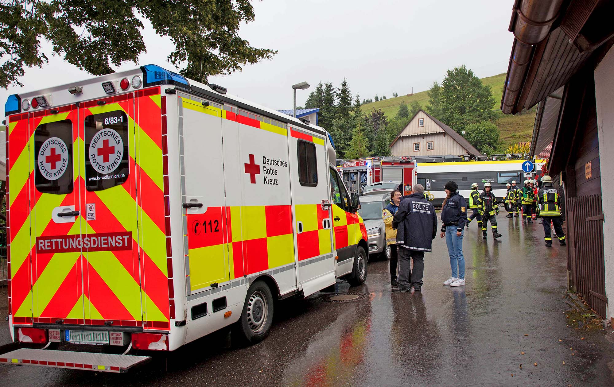 2025-8-1-OH-kal-Zug gegen Auto- Unfall-IMG_3679