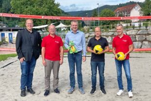 2025-8-13-NO-Manuel Echtle- Förderverein Schwimmbad Nordrach-Dank an Unterstützer-Schwimmbad7