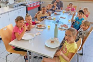 2025-8-13-OH-Richard Weith-Kindersommer 2025-2025_Pizzabacken