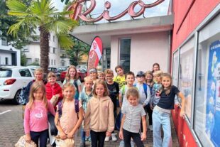 2025-8-15-BI-Sandra Buchholz-Biberstarkes Ferienprogramm DJK Kinonachmittag-Kino Bild