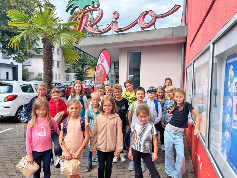 2025-8-15-BI-Sandra Buchholz-Biberstarkes Ferienprogramm DJK Kinonachmittag-Kino Bild