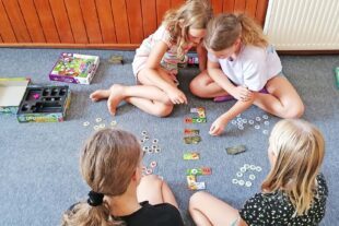 2025-8-15-BI-Wiebke Fix-Biberstarkes Ferienprogramm-Spielevormittag Bild 2