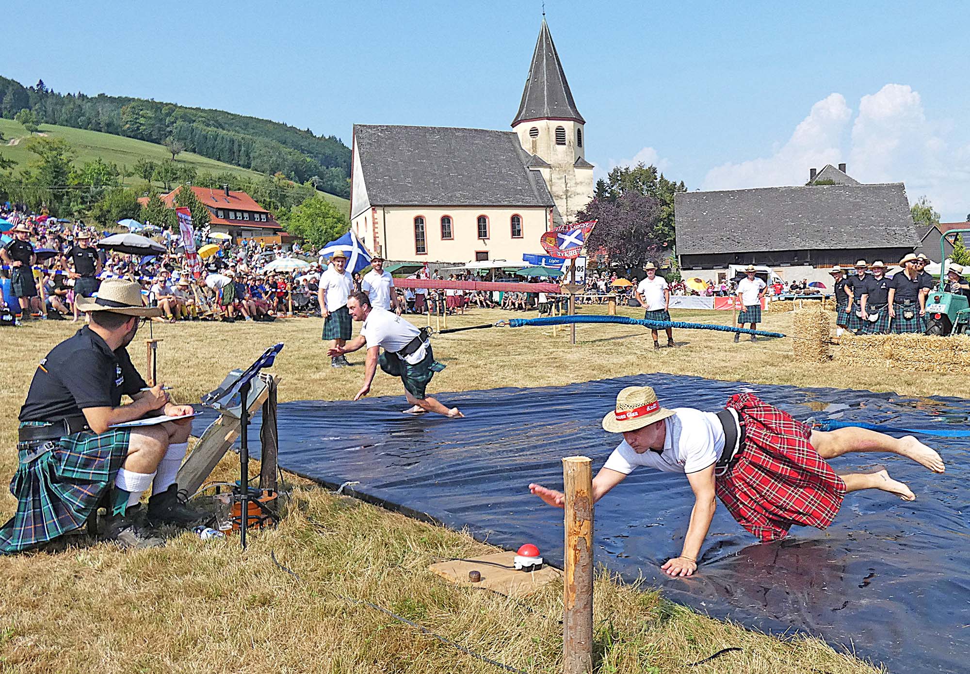 2025-8-18-BI-PB-bia-Highland-Games-und-Bungee 1