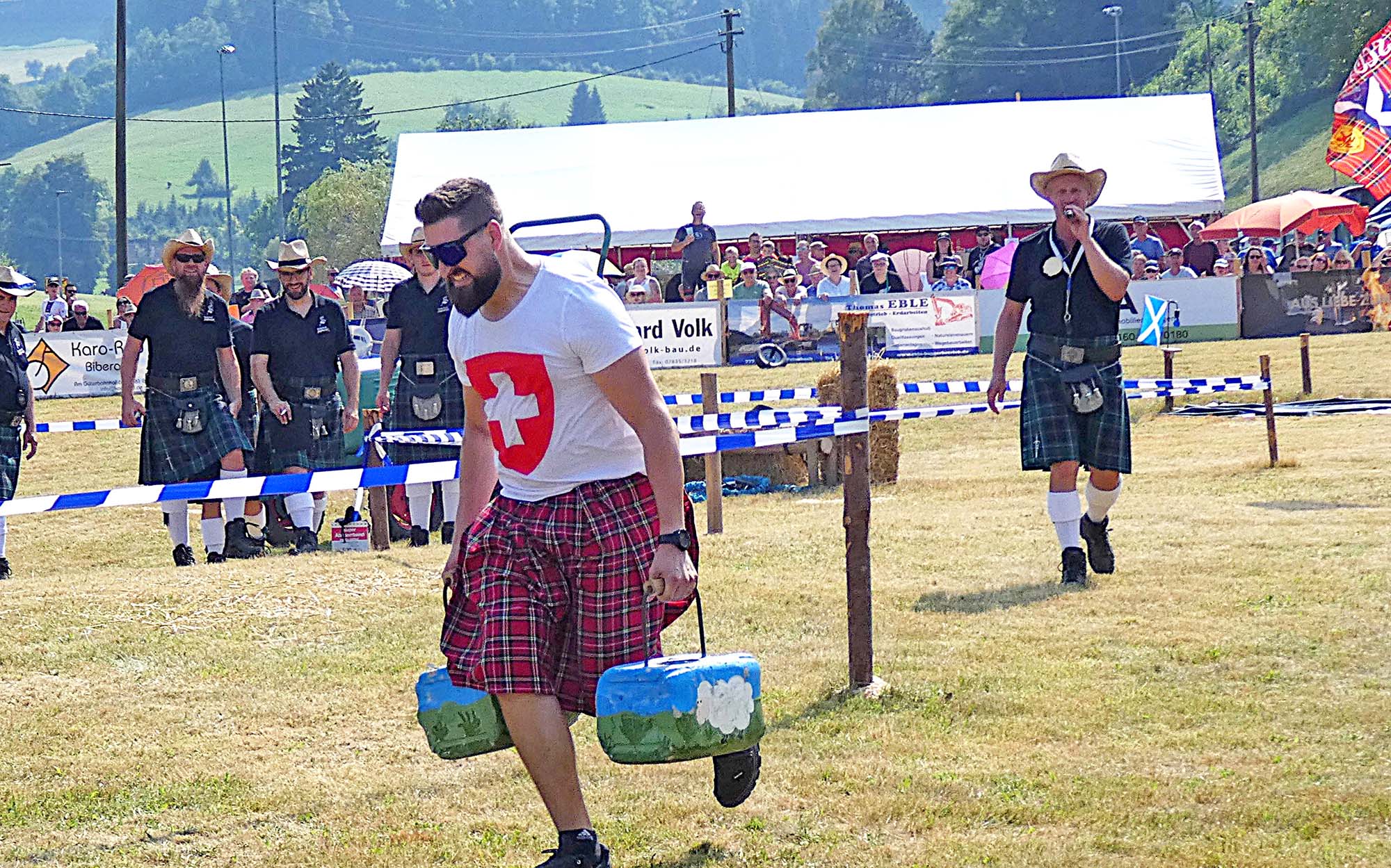 2025-8-18-BI-PB-bia-Highland-Games-und-Gewichte-und-Himmelsbach