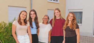 Ferienjobber engagieren sich für Senioren