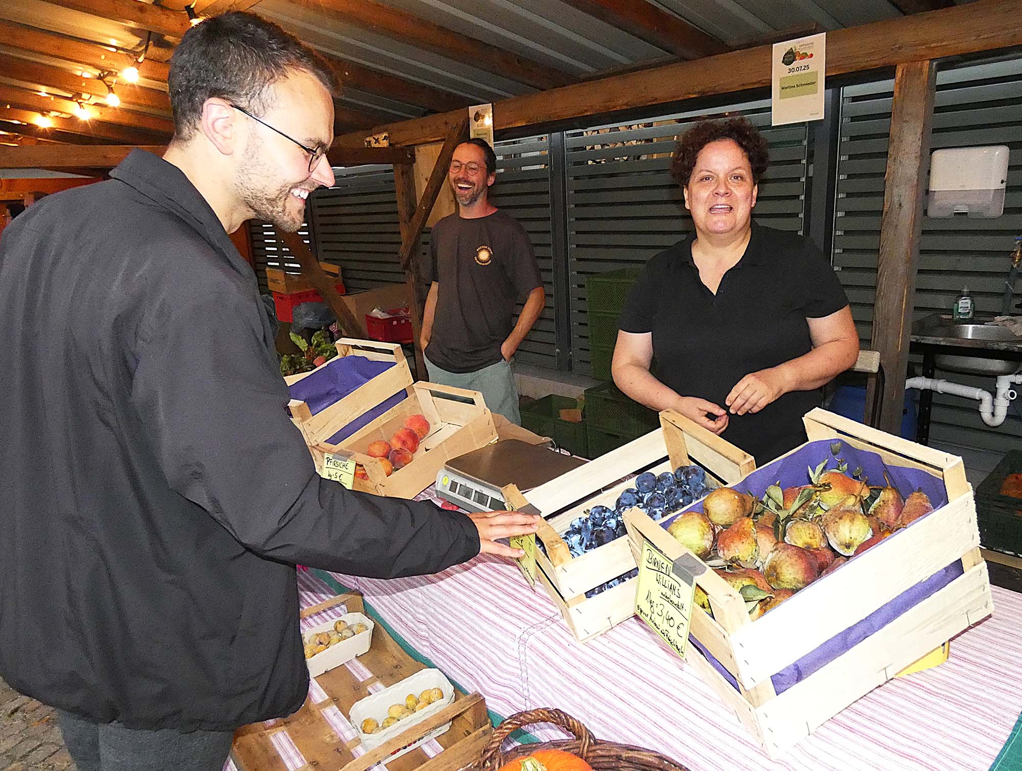 2025-8-22-BI-bia-Tavernenabend-und-BGM Marktstand