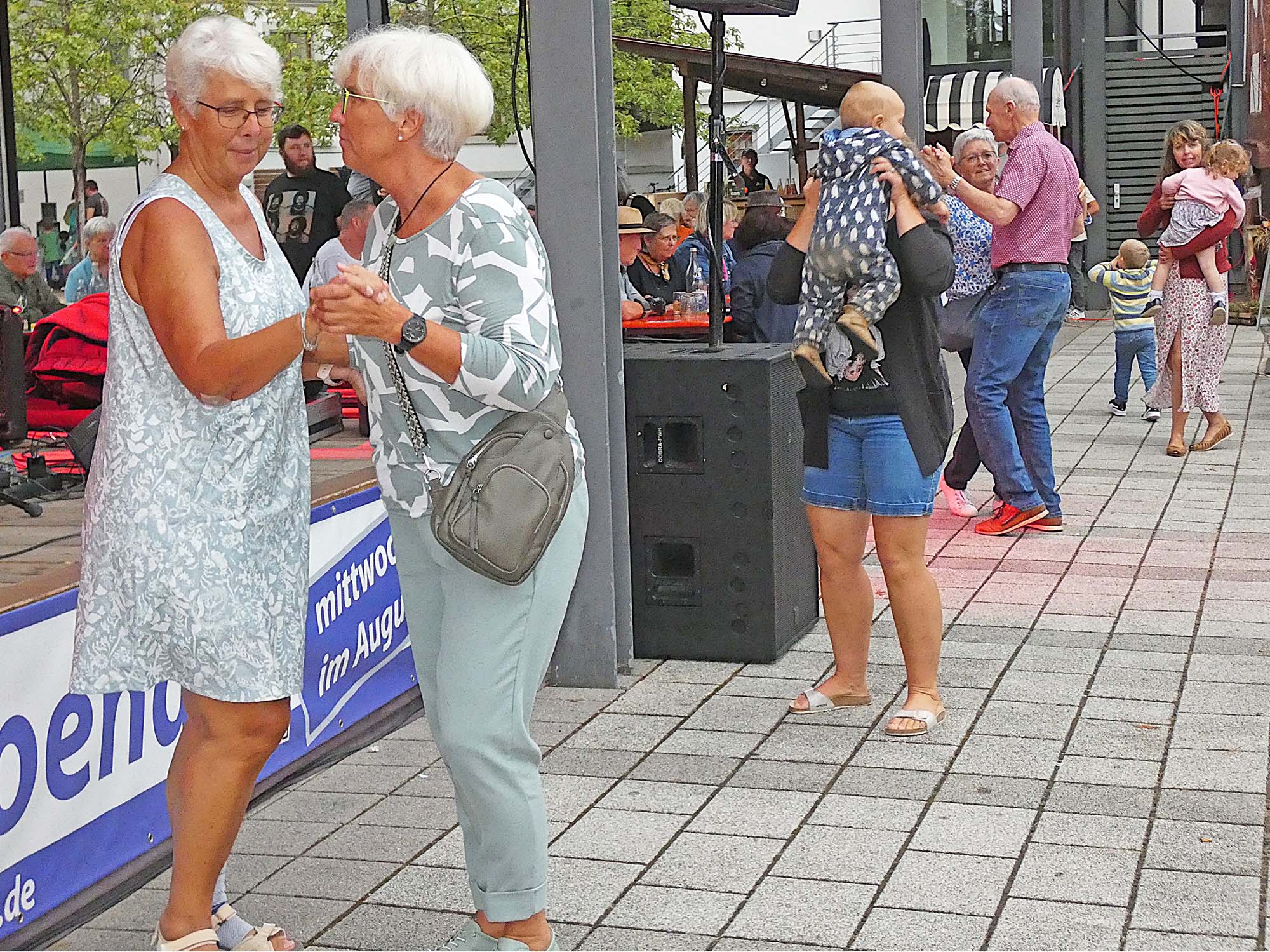 2025-8-22-BI-bia-Tavernenabend-und-Tanzen jedes Alter