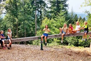 2025-8-25-ZE-Rosemarie Kramer-Zelli Abenteuerwanserung-9be7658f-dd0e-440d-924b-a0bda92c5343