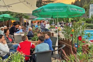 2025-9-15-OH-Tourist-Info-Freibad-Saisonende-Sehr gemütlich ging es zu beim Saisonabschluss