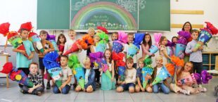 Einschulung an der Brandenkopfschule: Die Sorgenkoffer bleiben draußen