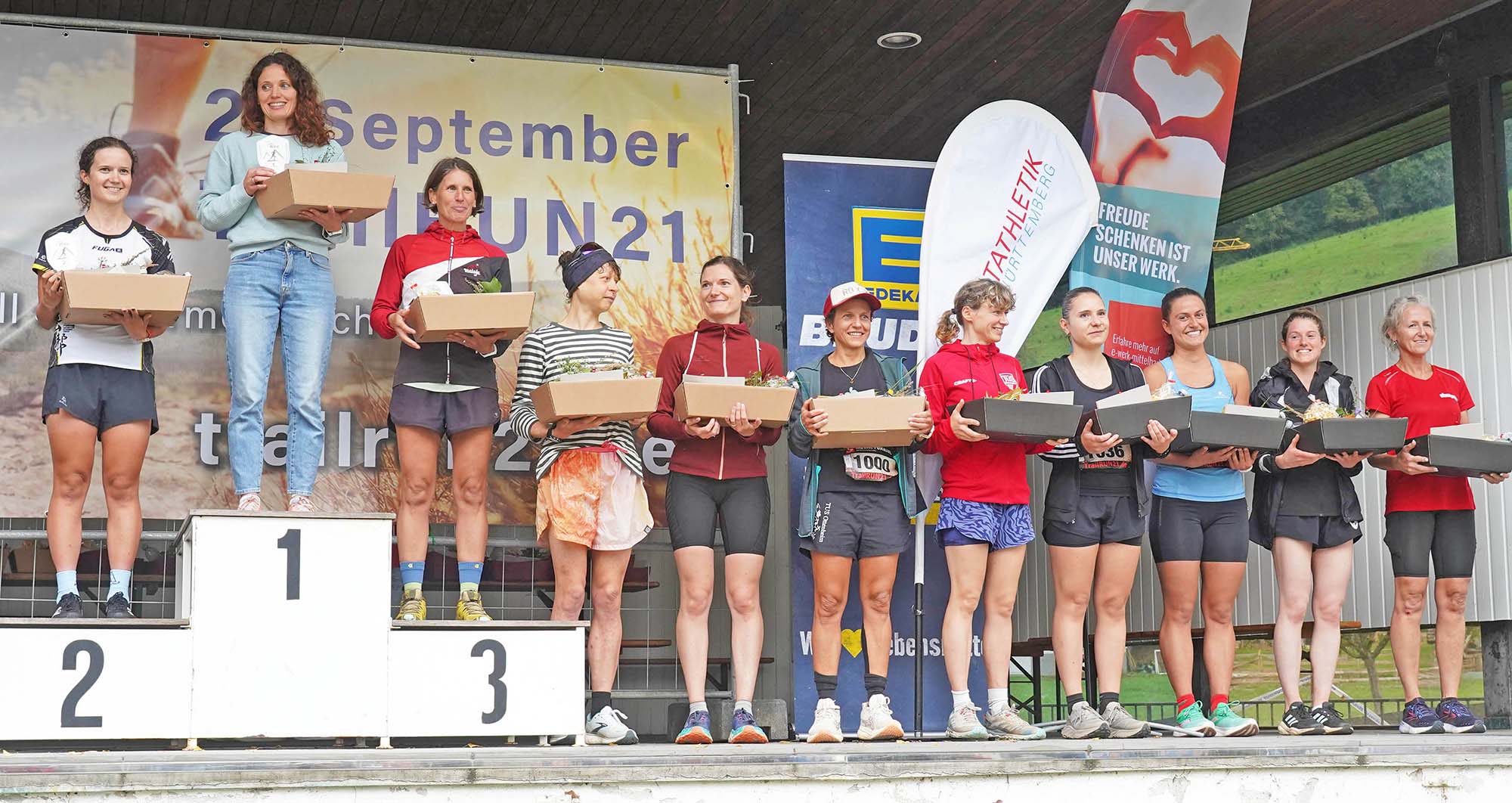 2025-9-26-ZE-UH-LG-Brandenkopf-Trail-Run-TrailRUN21_Frauen