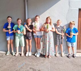 Kreativer Ferienspaß mit den Landfrauen Prinzbach-Schönberg