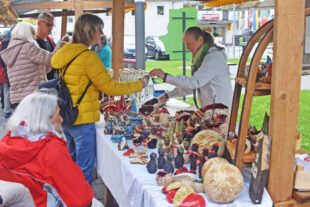 2025-9-29-NO-hv- Herbstmarkt der Landfrauen DSC_2628
