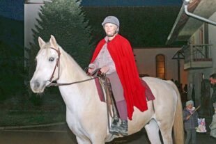 2025-11-12-ZE-UE-Martin Huber- St Martin - St. Martins Reiterin Maira Pöpsel-min