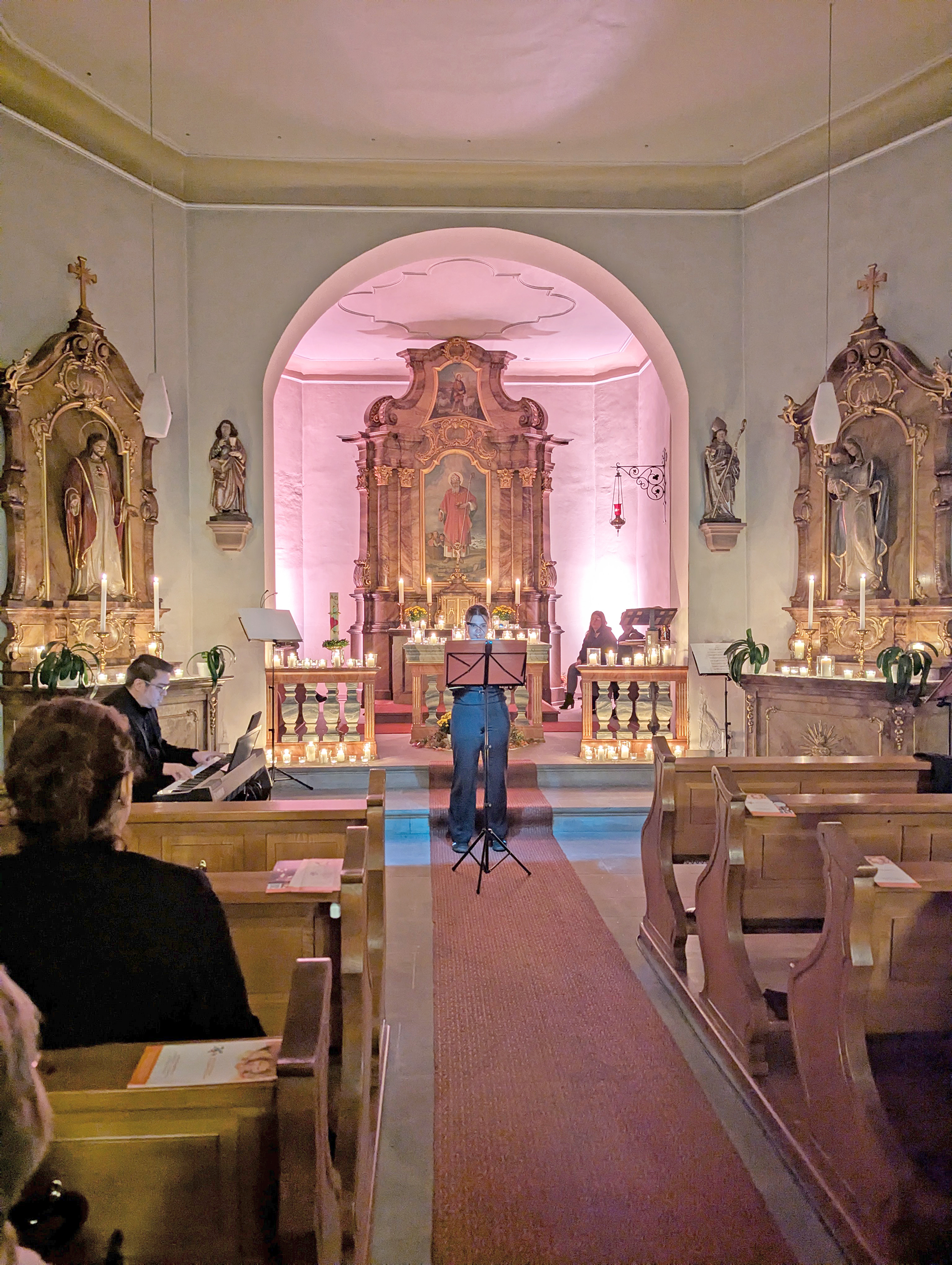2025-11-17-ZE-UE-Ute Berger-20251109-Benefizkonzert 2025 Nikolauskirche (c)uts_164732508.MP[27].jpg