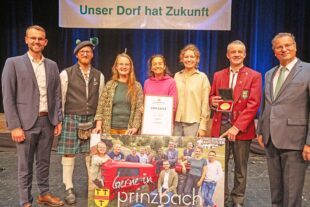 2025-11-19-Bühl-Ministerium-Laura Loewel-2025-UnserDorfHatZukunft-Preisverleihung-1915