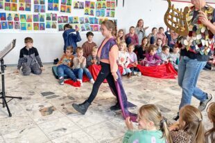 Bühne frei für „Die Zauberflöte“ 2025-11-19-ZE-UH-Katharina Ben Aissa- Zauberflöte IMG_1778