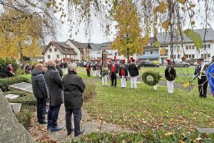 2025-11-19-ZE-UH-Michael Horst- Volkstrauertag IMG_1300_1