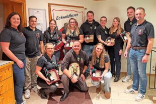 2025-11-19-ZE-UH-Verein- MV Eckwaldhexen Bild_Jubilare