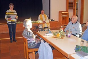 2025-11-21-NO-hv-Seniorennachmittag-Gottesdienst-DSC_2793