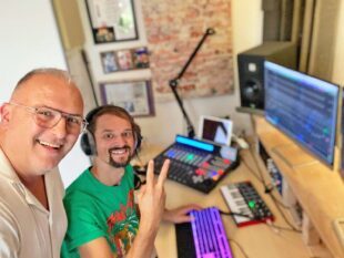 Felix der Glückliche singt für Frieden