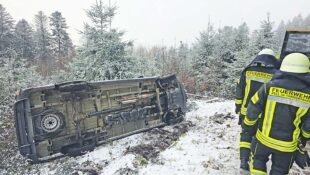 Bauarbeiter aus Baugrube gerettet