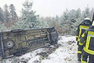 Bauarbeiter aus Baugrube gerettet 2025-11-21-ZE-Feuerwehr-Unfall-IMG-20251120-WA0048.jpg