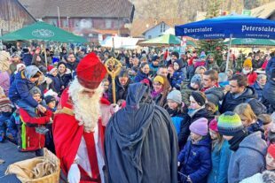 2025-11-26-OH-Tourist-Information-Winterzauber-Auch der Nikolaus kommt am Sonntag wieder zu Besuch
