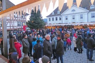 Biberacher Weihnachtsmarkt lädt zum stimmungsvollen Adventserlebnis ein