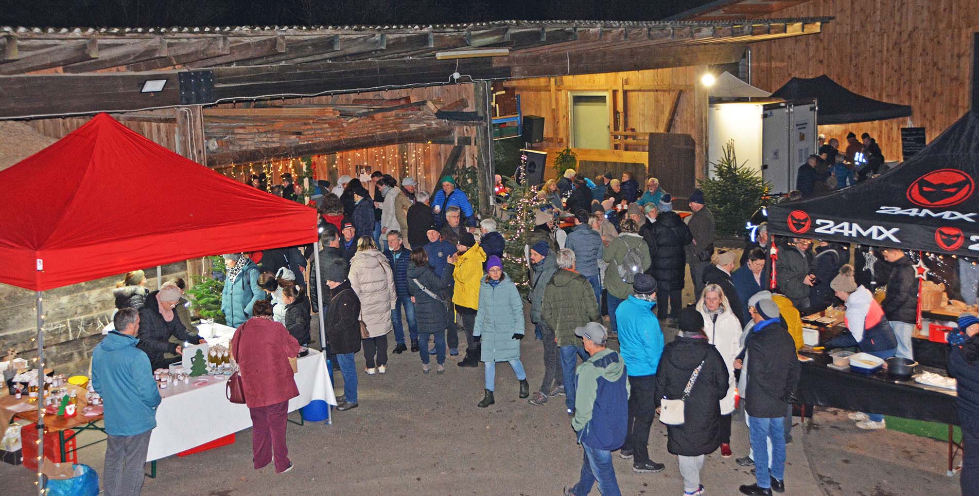 2025-12-1-ZE-UE-hps-Bienenmartin Adventszauber-DSC_4055