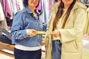 Finale am Samstag 2025-12-12-ZE-hps-HGV Weihnachtsgewinnspiel-DSC_4371