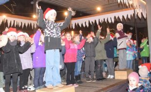 „Fröhliche Weihnacht – Merry Christmas …“