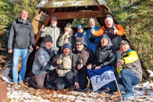 2025-12-15-ZE-UH-sidu-Ausflug Alte Herren Handball_20251122_Wandergruppe_Handball_AH_1