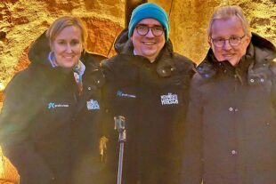 2025-12-17-ZE-Patrick Stotzenberg-Groß für Klein Zell e.V.-Weihnachtshirsch Lions Club Gengenbach-IMG-20251210-WA0004