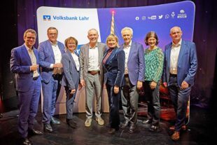 2025-12-23-LR-Lahr-Unternehmen-Volksbank-Bild 3_voba_lahr_jahresabschlussfeier_2025_MBA3160
