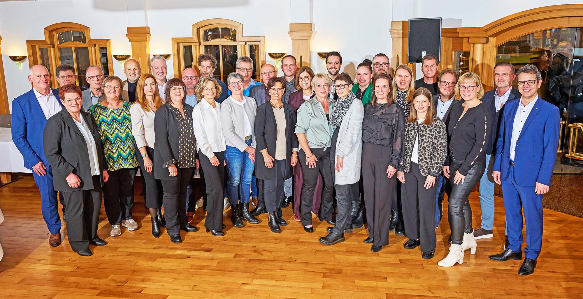 2025-12-23-LR-Lahr-Unternehmen-Volksbank Jubilare-_MBB0645_MA_Ehrungen_2025.jpg